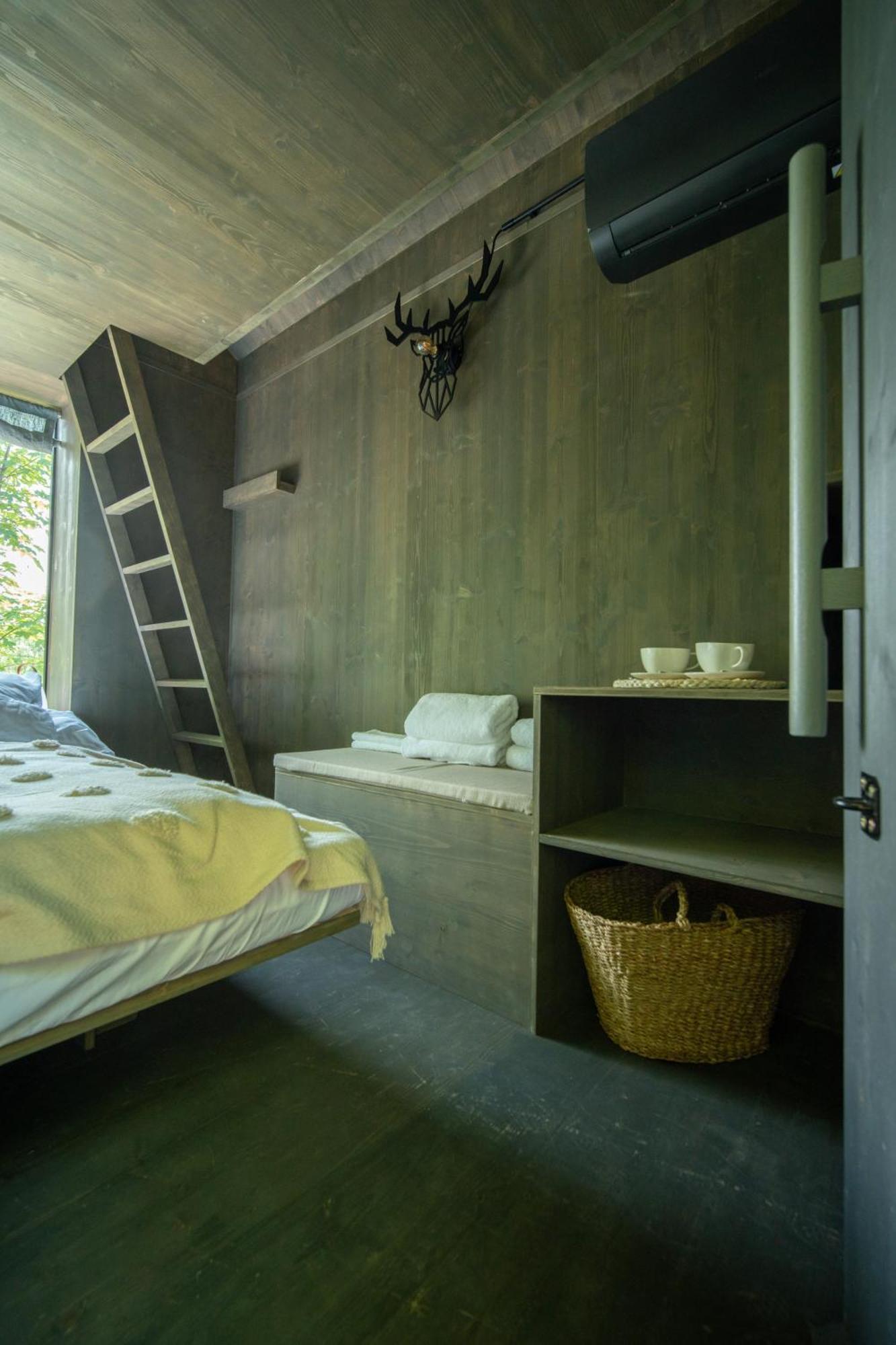 Hrad Kunzov Glamping & Spa & Restaurant Přerov Exteriör bild